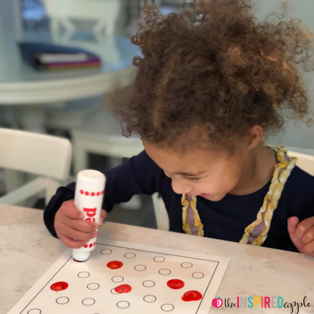 Dots of fun is a perfect fine motor activity for your preschoolers or to add to your morning work centers at school!
