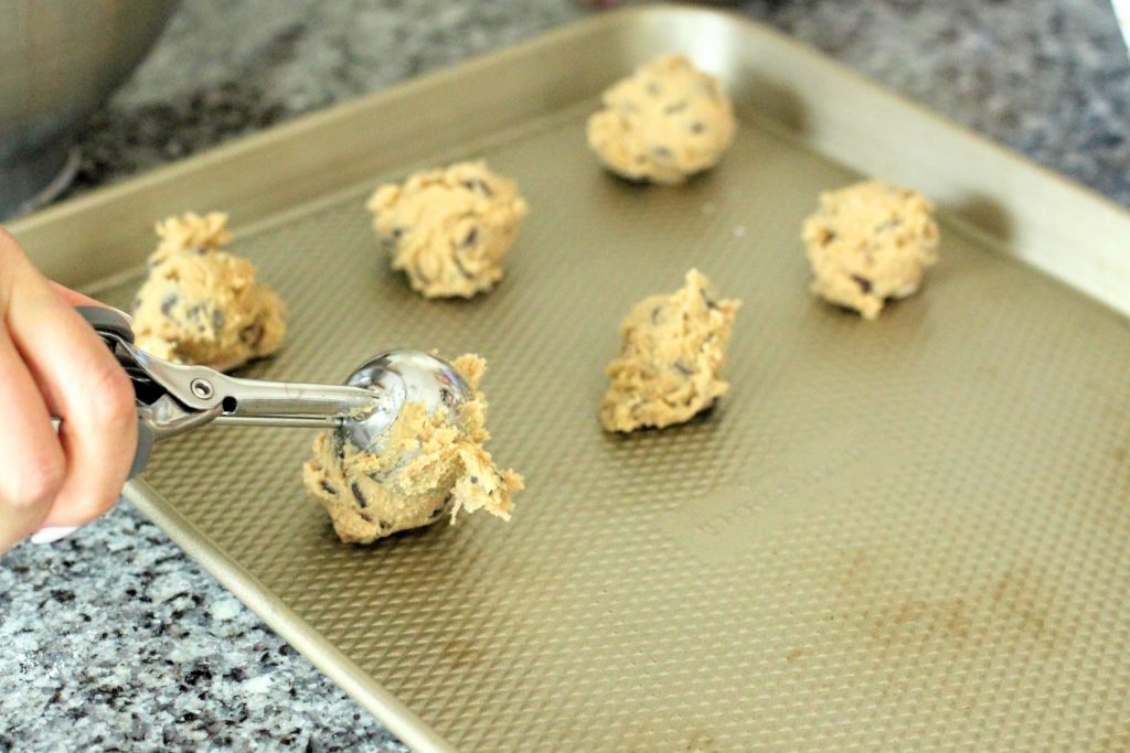 Find the secret to making amazing chocolate chip cookies right here! This delicious and easy recipe will have your friends saying, THOSE ARE THE BEST CHOCOLATE CHIP COOKIES I'VE EVER HAD! Promise! Recipe, tips, and material suggestions all included to make this American classic today!