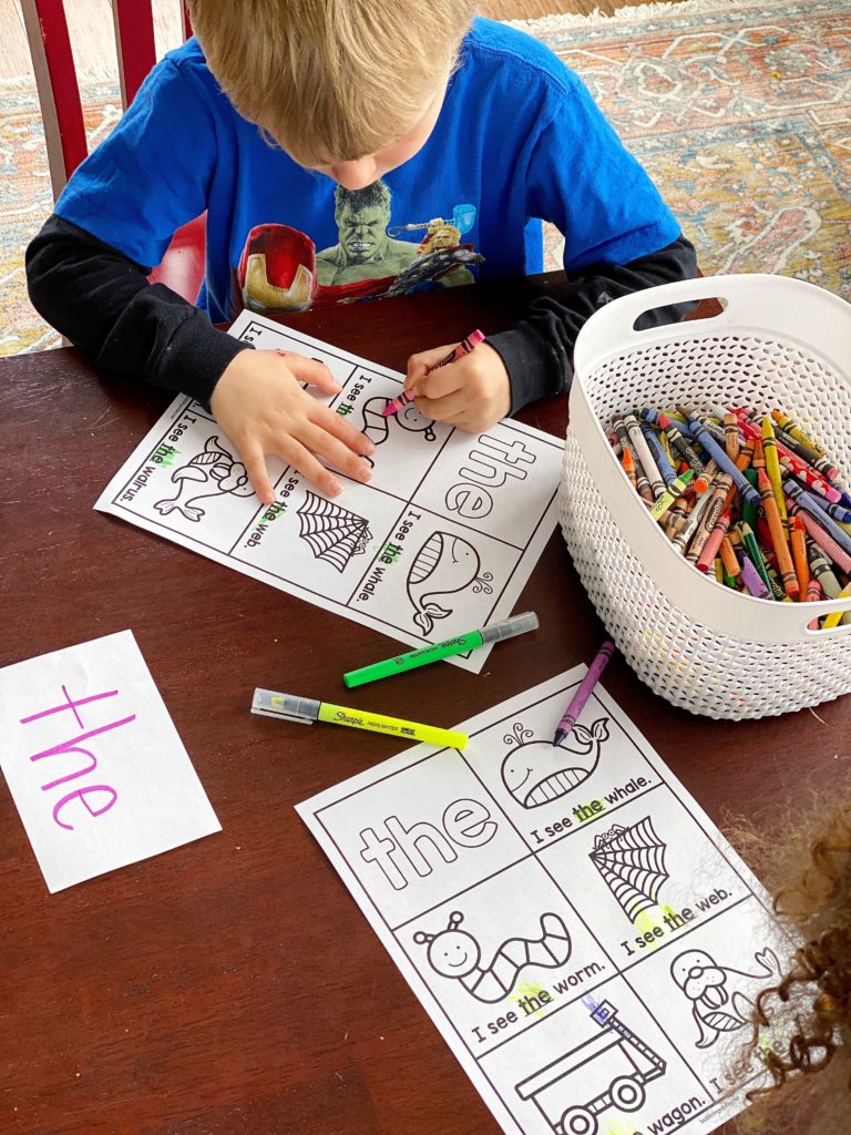 Preschoolers using this free mini book about the sight word "the" - snag your copy!