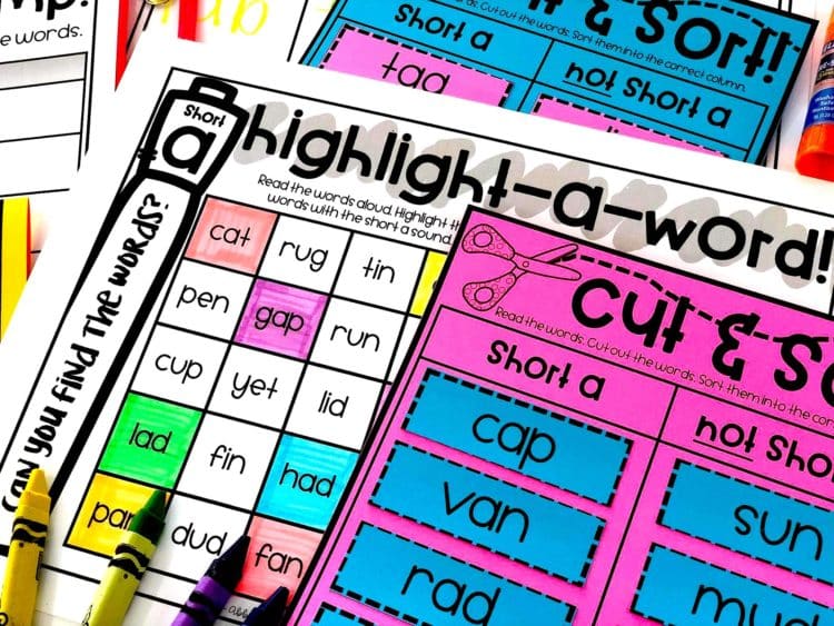 How To Practice Short Vowels & CVC Word Fluency - Babbling Abby